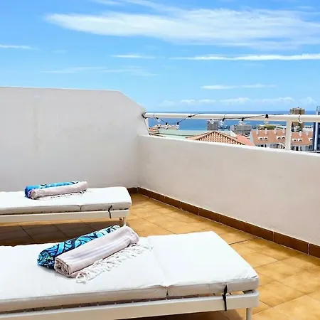 Amazing Ocean View With Heated Swimming Pool Apartamento Los Cristianos (Tenerife)