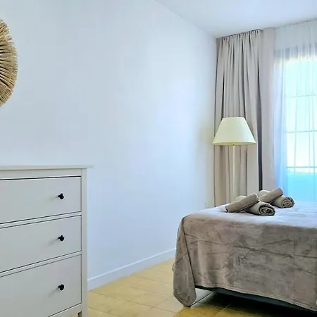 Apartamento Amazing Ocean View With Heated Swimming Pool *